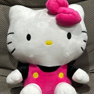 Sanrio Hello Kitty plush backpack 15”